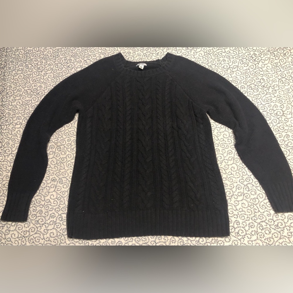 Old Navy Black Cable Knit Sweater Size XL